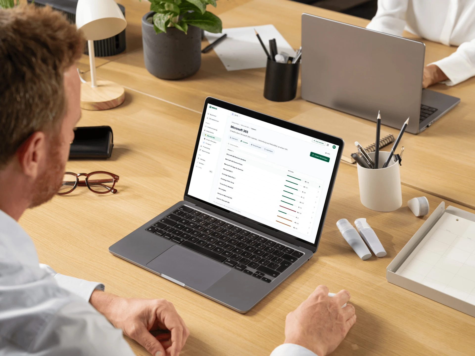 Behalte die Kontrolle über deine Microsoft-Lizenzen